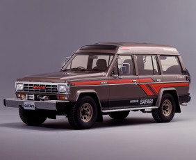 Картинка автомобили nissan datsun