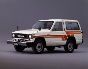 Картинка автомобили nissan datsun