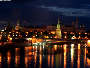 обоя moscow, night, kremlin, москва, ночь, кремль, города, россия
