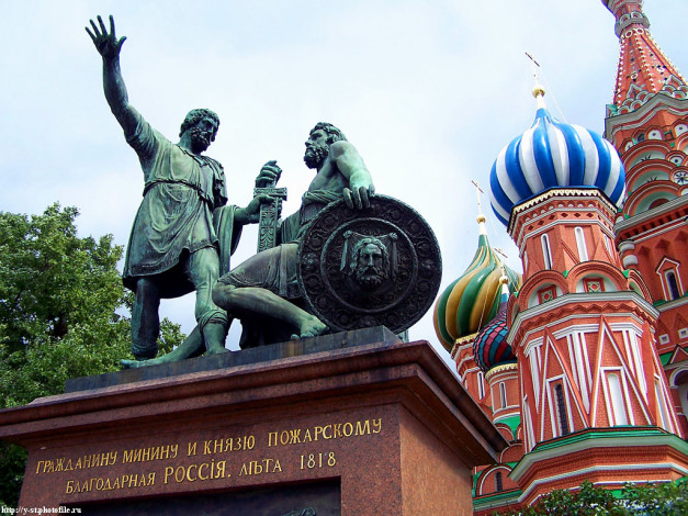 Обои картинки фото москва, памятник, минину, пожарскому, красная, площадь, города, россия