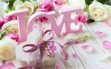 Картинка праздничные день+святого+валентина +сердечки +любовь розы лепестки бант