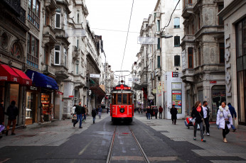 Картинка города стамбул+ турция улица трамвай