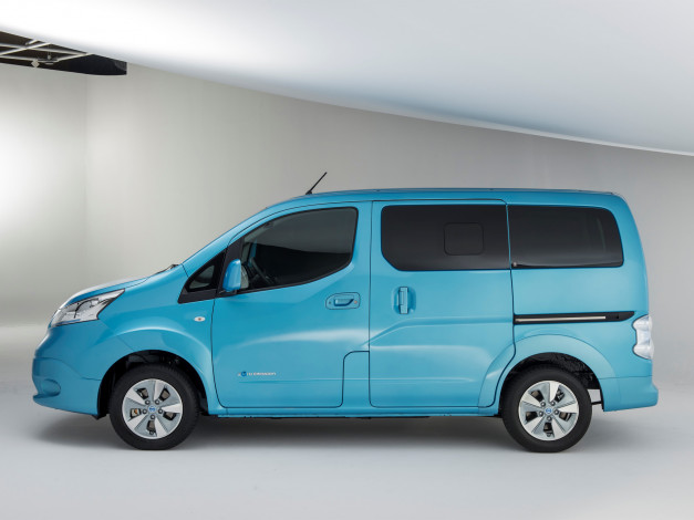 Обои картинки фото автомобили, nissan, datsun, e-nv200, 2014, синий