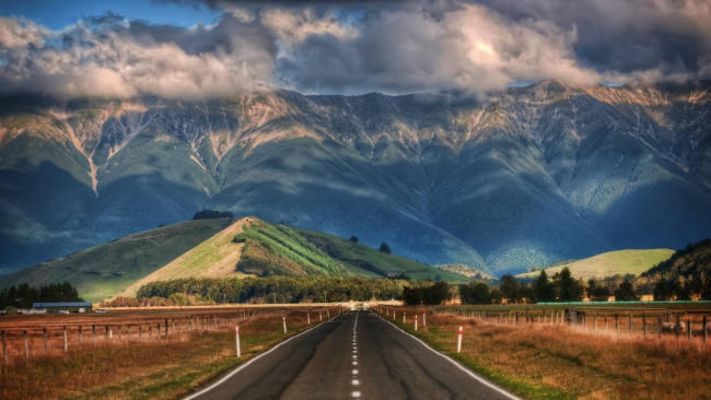 Обои картинки фото природа, дороги, облака, шоссе, горы