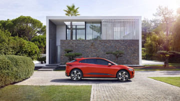 Картинка jaguar+i-pace+2019 автомобили jaguar i-pace 2019 красный