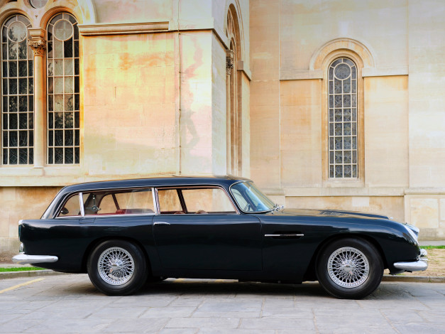 Обои картинки фото aston martin db5 vantage shooting brake by harold radford 1965, автомобили, aston martin, vantage, aston, martin, radford, harold, brake, shooting, db5, 1965