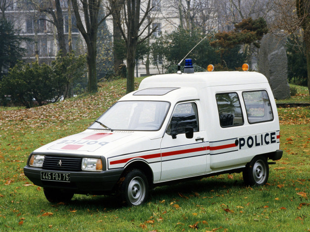 Обои картинки фото citro&, 235, n c15 police 1984, автомобили, полиция, citroen, c15, police, 1984