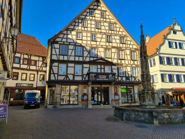 Обои картинки фото bad urach, germany, города, - улицы,  площади,  набережные, bad, urach