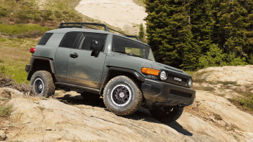 обоя toyota fj cruiser 2014, автомобили, toyota, fj, cruiser, 2014