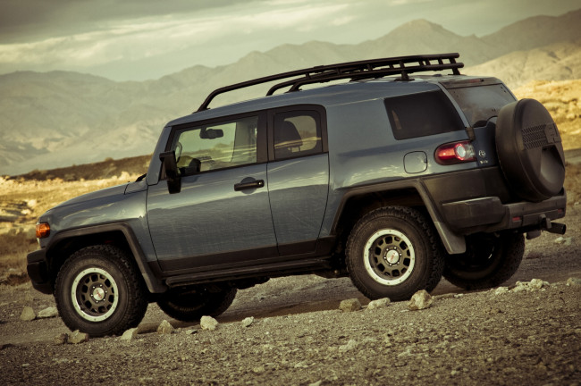 Обои картинки фото toyota fj cruiser 2014, автомобили, toyota, 2014, cruiser, fj