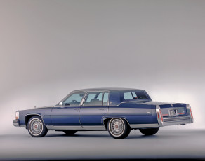 Картинка автомобили cadillac fleetwood brougham