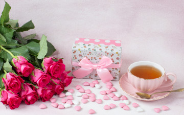 обоя праздничные, подарки и коробочки, подарок, чай, розы, чашка, сердечки, розовые