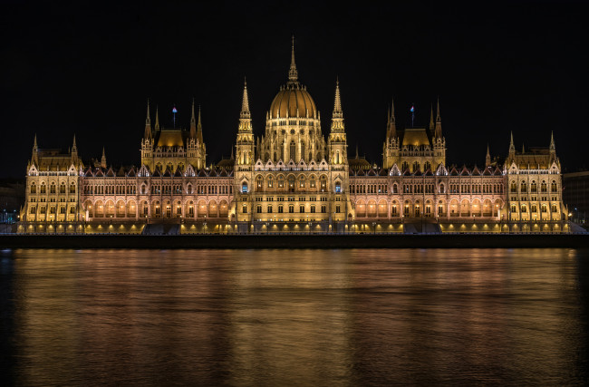 Обои картинки фото hungarian parliament, города, будапешт , венгрия, дворец, ночь, река