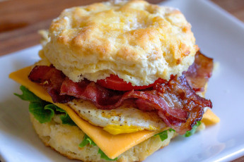 Картинка еда бутерброды +гамбургеры +канапе сыр яйцо бекон