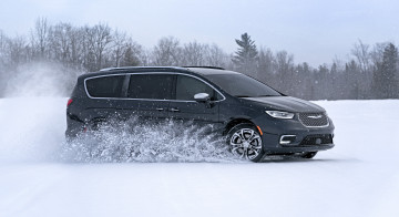 Картинка автомобили chrysler pacifica