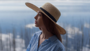 Картинка девушки -+брюнетки +шатенки шатенка шляпа профиль
