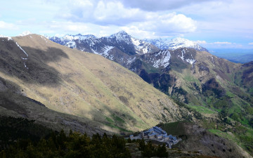 Картинка природа горы долина вершины здания