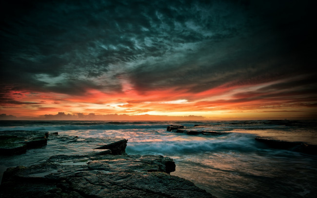 Обои картинки фото природа, восходы, закаты, море, камни, горизонт, закат