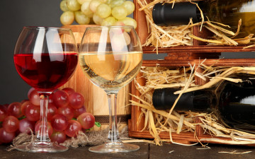 Картинка еда напитки вино бокалы бутылки виноград
