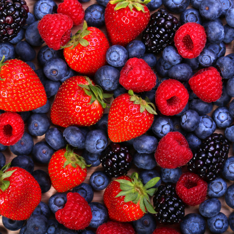 Обои картинки фото еда, фрукты,  ягоды, ягоды, клубника, малина, голубика, ежевика