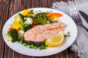 Картинка еда рыбные+блюда +с+морепродуктами лимон рыба овощи лосось