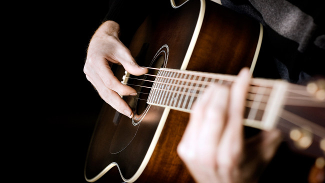 Обои картинки фото музыка, -музыкальные инструменты, гитара, руки, музыкант, струны