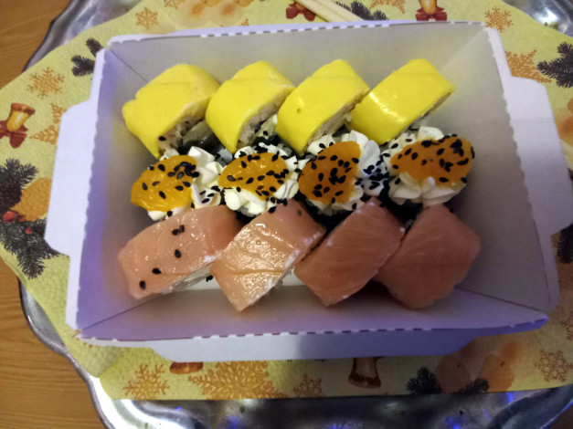 Обои картинки фото еда, рыба,  морепродукты,  суши,  роллы, японская, кухня, суши, роллы, ассорти