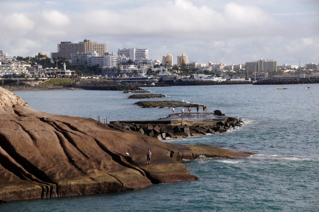 Обои картинки фото tenerife, adeje, beach, города, пейзажи, море, панорама