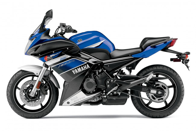 Обои картинки фото мотоциклы, yamaha, 2013, fz6r