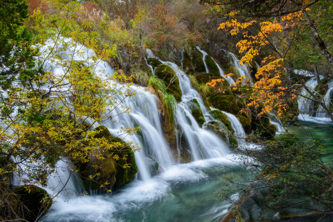 Обои картинки фото природа, водопады, водопад, река, лес