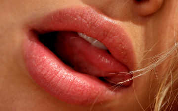 Картинка разное губы язык