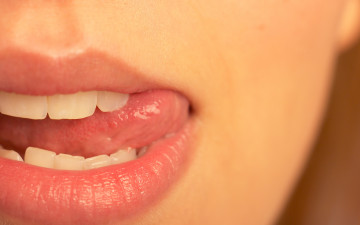 Картинка разное губы язык зубы