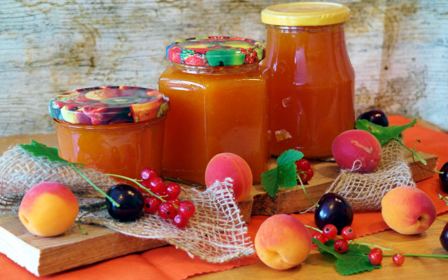 Обои картинки фото еда, мёд,  варенье,  повидло,  джем, абрикосы, смородина, джем