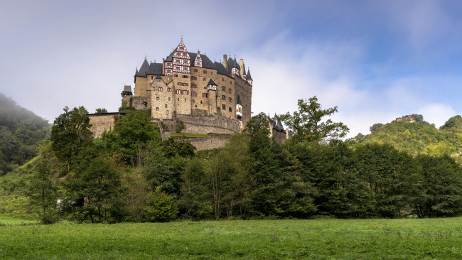 Обои картинки фото eltz castleeifel germany, города, замки германии, замок