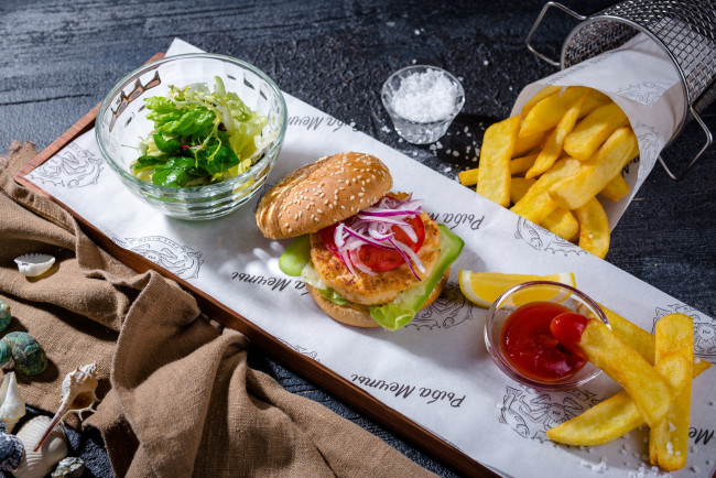 Обои картинки фото еда, бутерброды,  гамбургеры,  канапе, соус, бургер, картофель