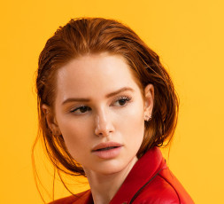 обоя madelaine petsch, девушки, - брюнетки,  шатенки, девушка