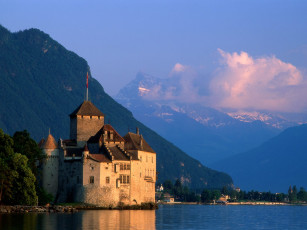 Картинка chateau de chillon montreux switzerland города шильонский замок швейцария