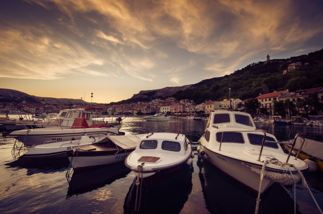 Обои картинки фото baska, croatia, корабли, порты, причалы, башка, лодки, хорватия, бухта, катера, порт