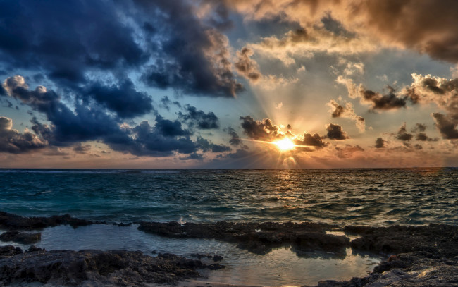 Обои картинки фото природа, восходы, закаты, облака, закат, море, солнце