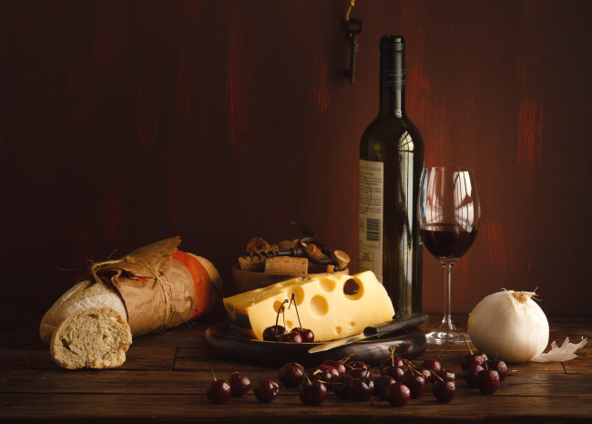 Обои картинки фото еда, натюрморт, вишни, вино, лук