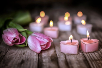 Картинка праздничные день+святого+валентина +сердечки +любовь тюльпаны свечи сердечки