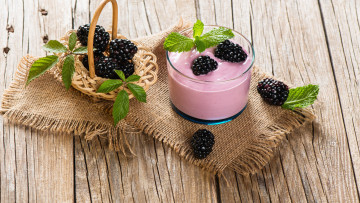 Картинка еда мороженое +десерты мята ежевика ягоды десерт