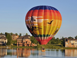 Картинка воздушный+шар авиация воздушные+шары+дирижабли дома шар город полёт воздушный
