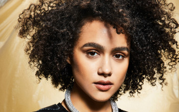 Картинка nathalie+emmanuel девушки nathalie emmanuel актриса девушка модель брюнетка красотка красавица флирт стройная фигура сексуальная секси поза взгляд макияж