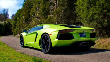 обоя lamborghini, aventador, автомобили