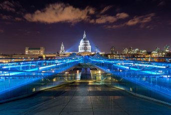 Картинка millennium+bridge+london города лондон+ великобритания ночь огни собор мост
