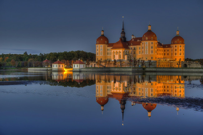 Обои картинки фото moritzburg castle, города, - дворцы,  замки,  крепости, парк, пруд, замок
