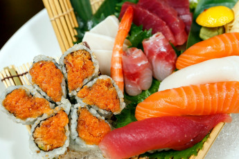 Картинка еда рыба +морепродукты +суши +роллы японская креветка суши форель роллы кухня