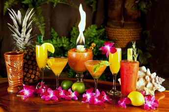 Картинка еда напитки +коктейль бокалы пламя орхидеи ананас