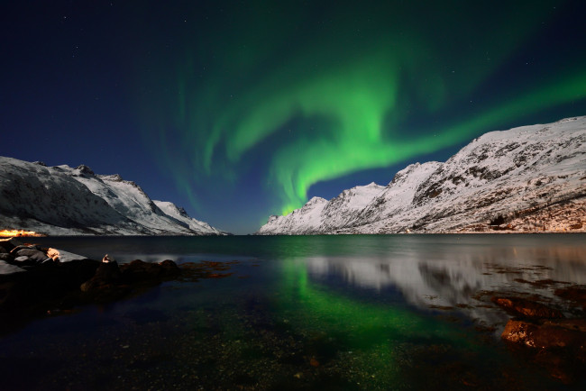Обои картинки фото ersfjordbotn,  norway, природа, северное сияние, норвегия, norway, вода, фьорд, горы, северное, сияние